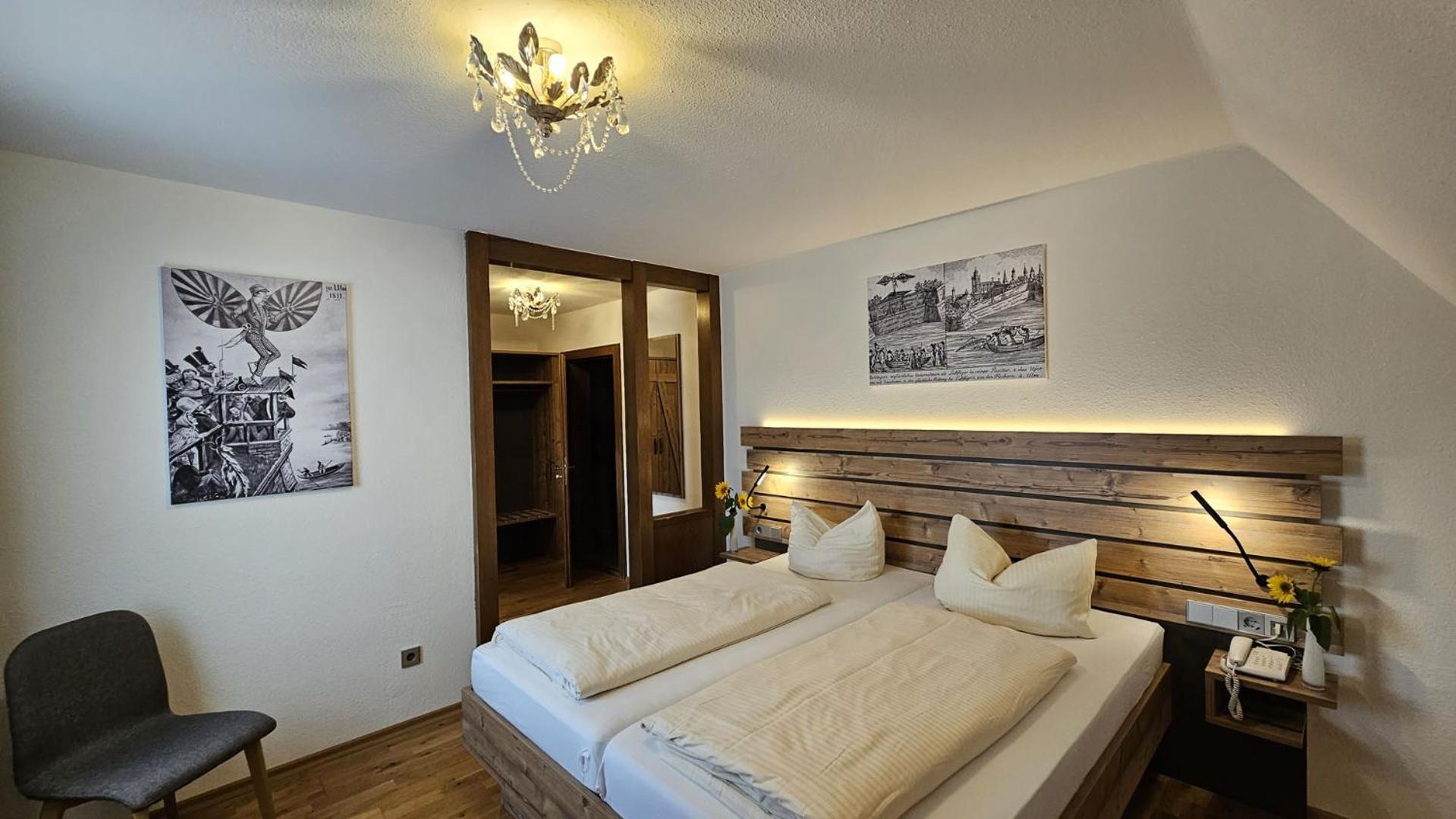 Hotel Gasthof Roessle Senden  Ngoại thất bức ảnh